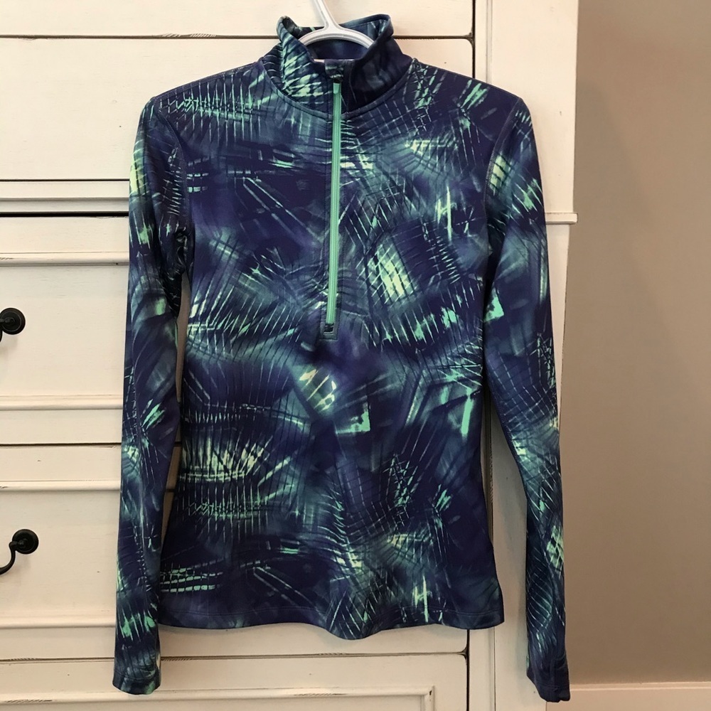 Nike Dri Fit Fleeced Lined Half Zip Jacket. Size Small. EUC